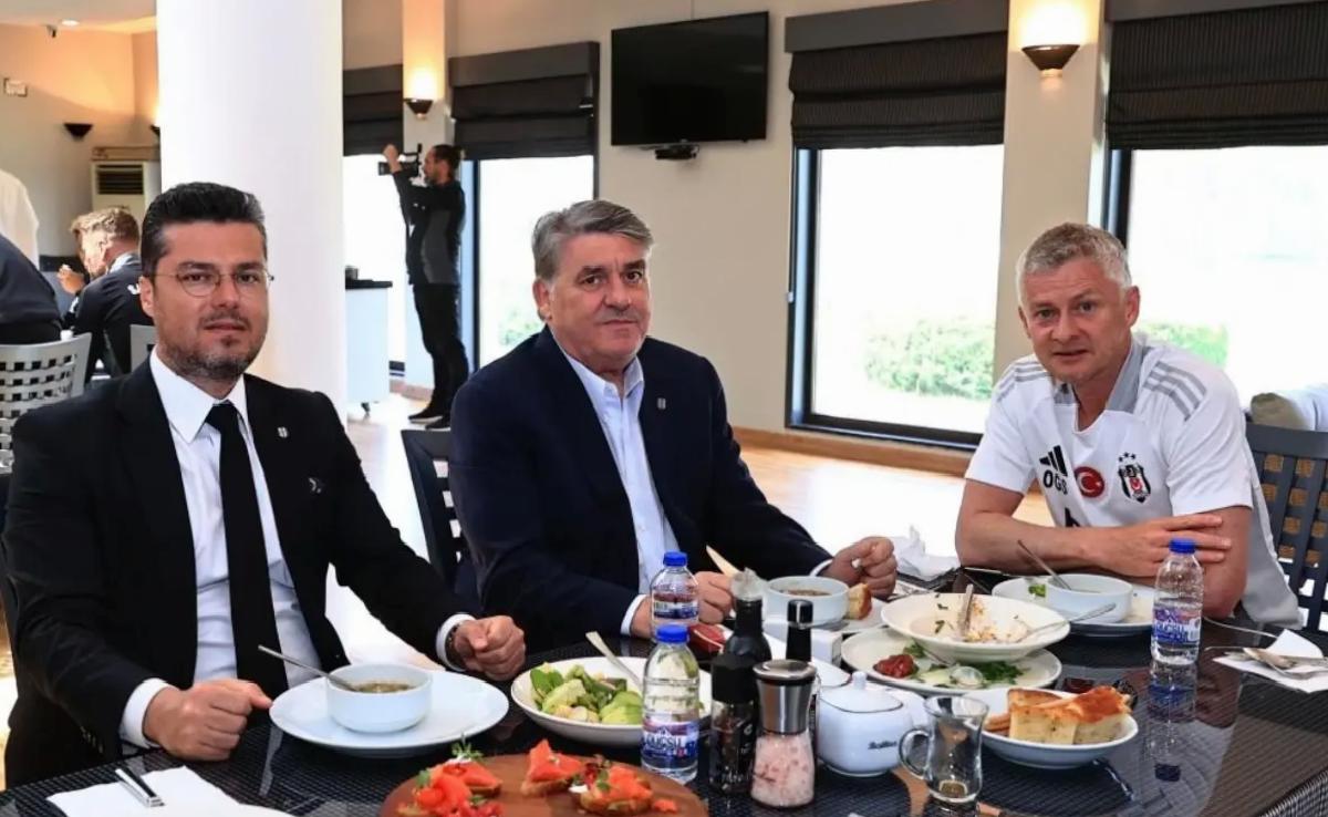 Beşiktaş’ta Lider ve Teknik Takımın Toplantısı