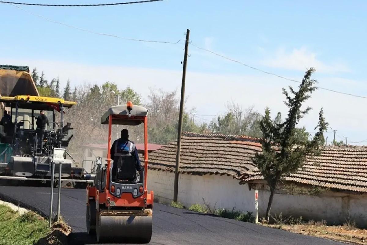 Edirne’nin Köy Yollarına Sıcak Asfalt