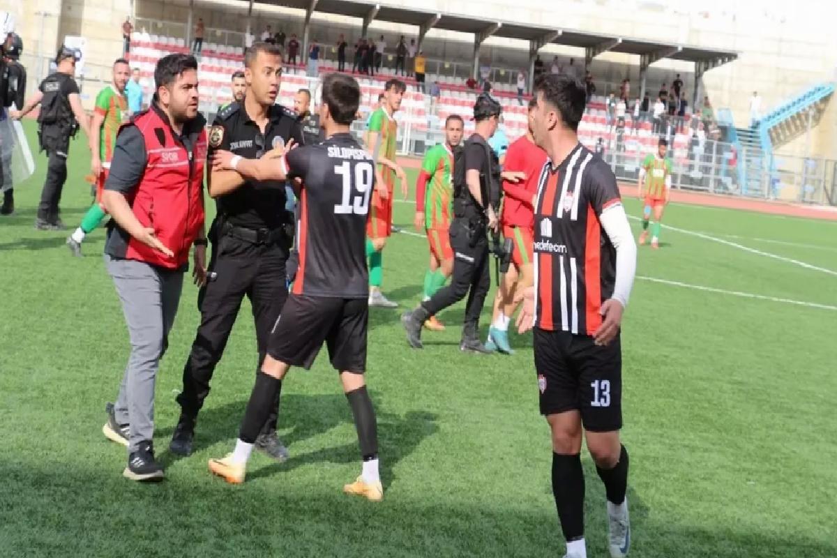 Futbol Maçında Arbede