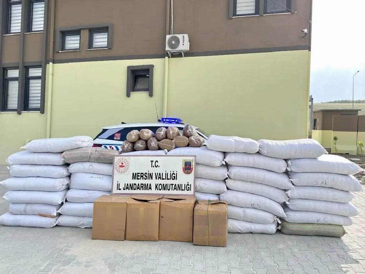 Tarsus’ta Kaçak Tütün Operasyonu