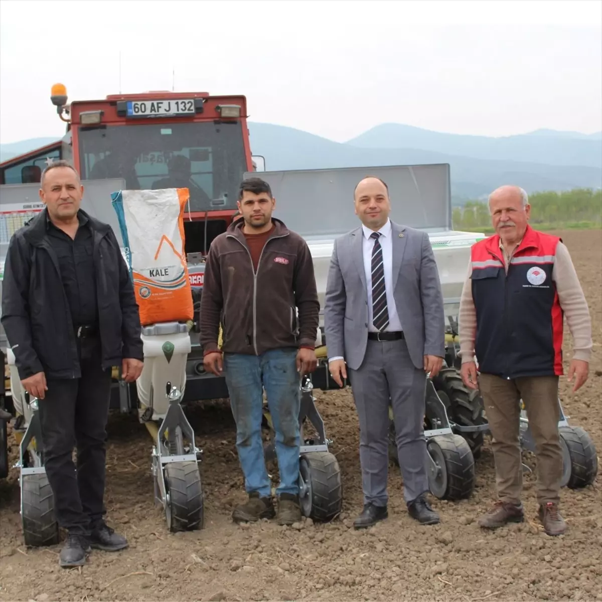 Yerli Mısır Tohumu Ekimi Başladı