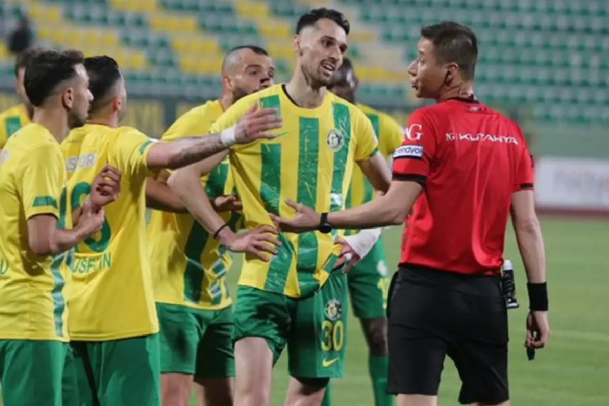 1. Lig’e veda eden üçüncü kadro belirli oldu