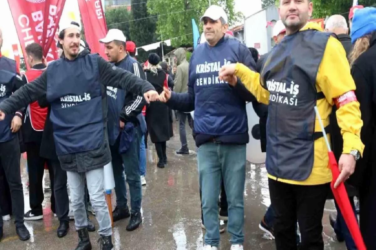 1 Mayıs Emek ve Dayanışma Günü Kutlandı