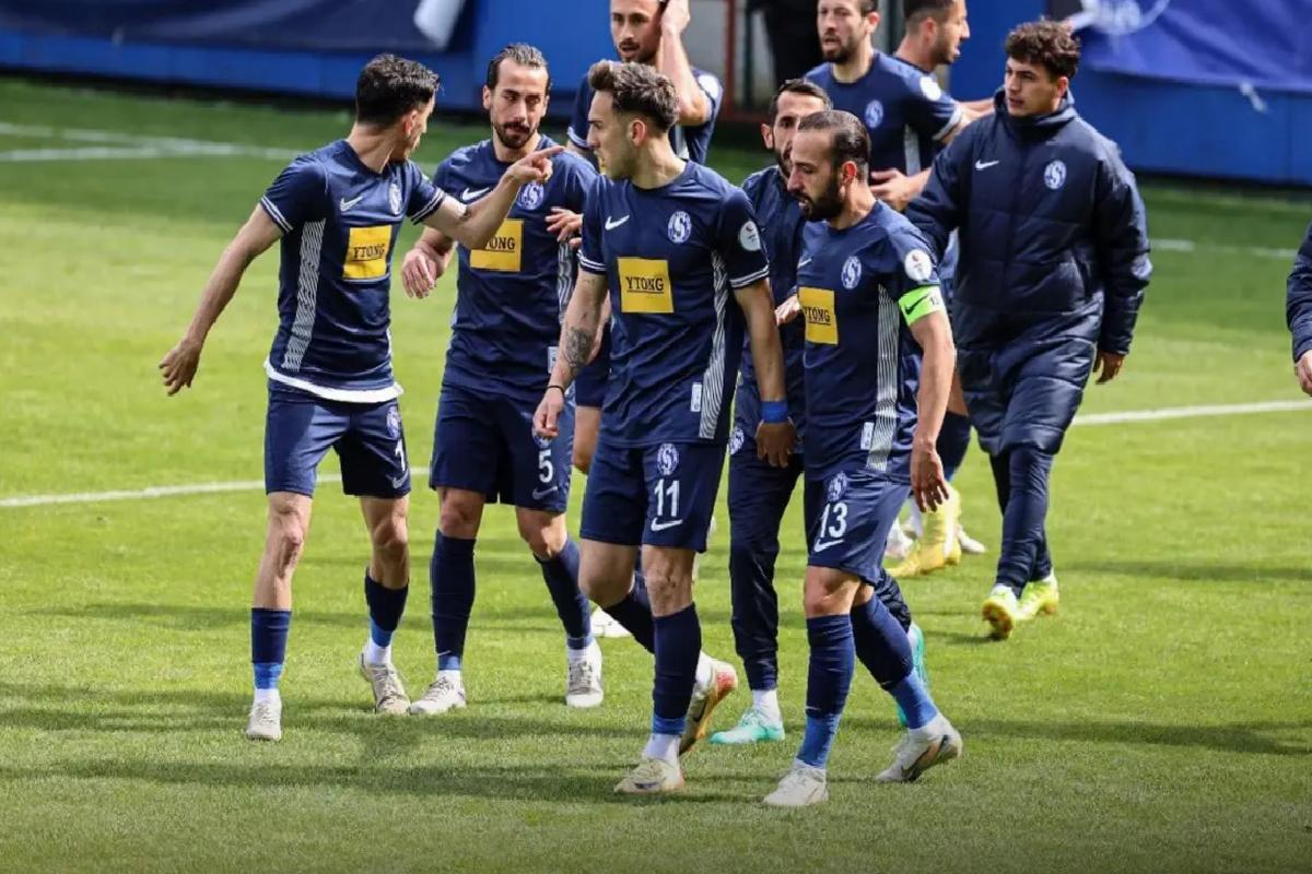 2. Lig’den 1. Lig’e yükselen iki kadro muhakkak oldu
