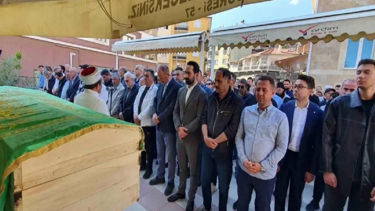 20. Periyot Manisa Milletvekili Abdullah Akarsu Son Seyahatine Uğurlandı