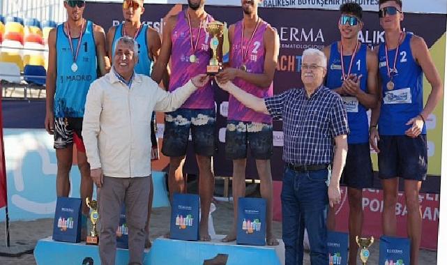 2025 TVF Plaj Voleybolu Bioderma Pro Beach Tour Ören Etabı Ödül Merasimi Düzenlendi