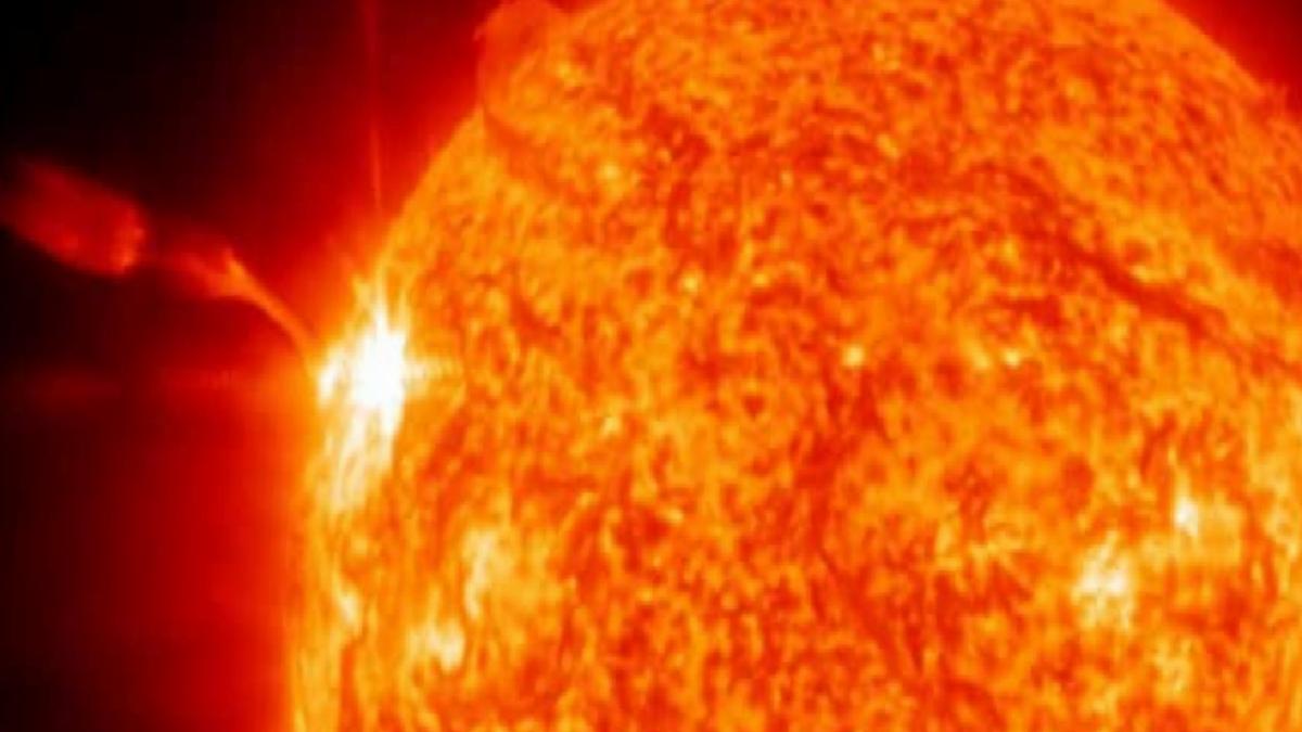 2025’in en güçlü Güneş patlaması: Radyo kesintileri başladı
