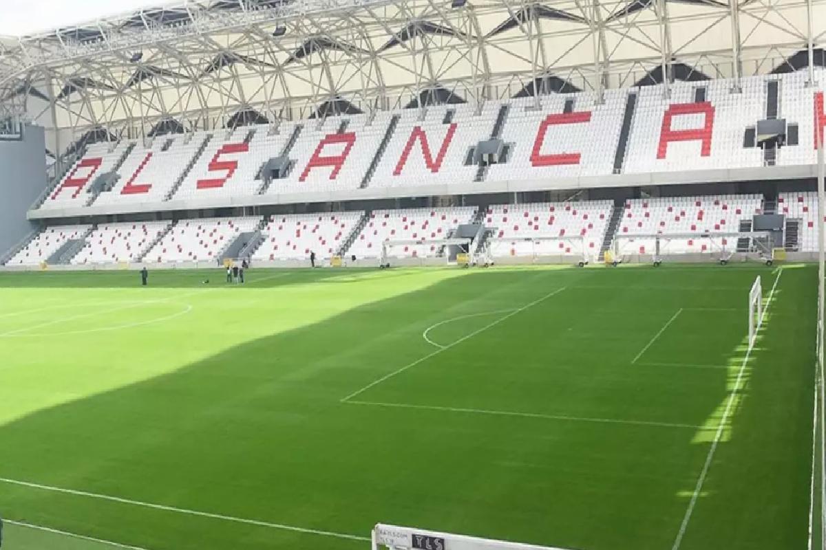 3. Lig’e düşen Altay’ın başı sıkıntıdan kurtulmuyor! Bir tehlike daha