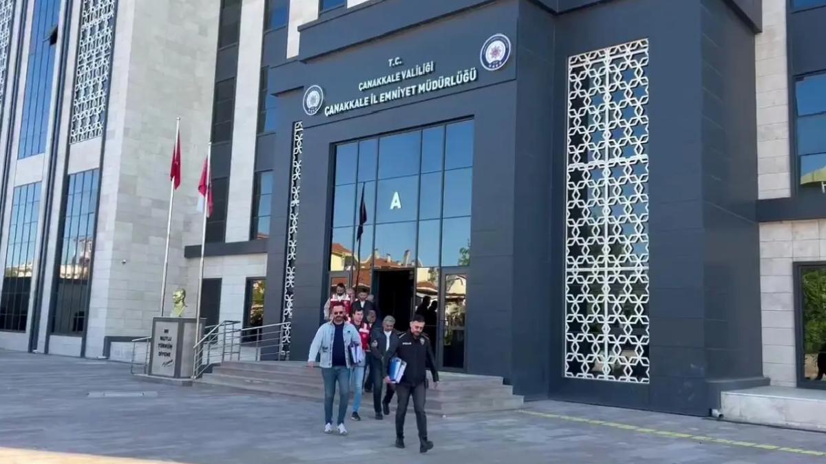 74 Yaşındaki Öğretmene 25 Milyon TL Dolandırdılar