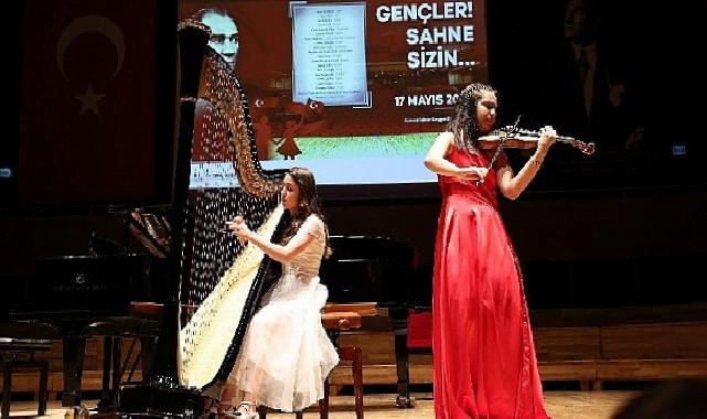AASSM’de sahne gençlerin