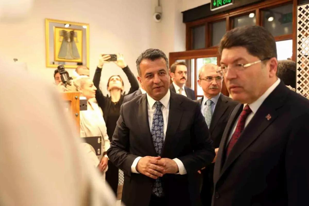 Adalet Bakanı Tunç, Samsun’da Belediye Liderini Ziyaret Etti