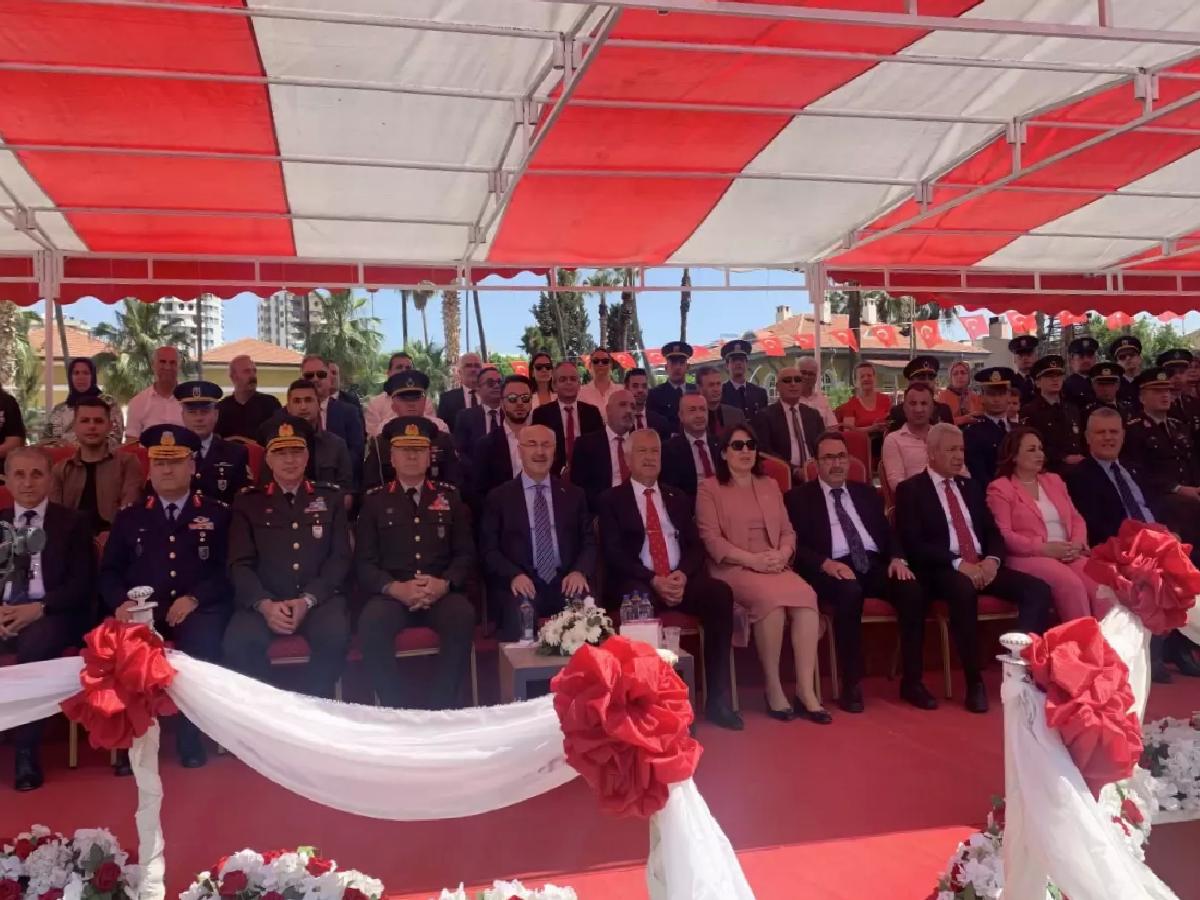 Adana’da Bayram Coşkusu