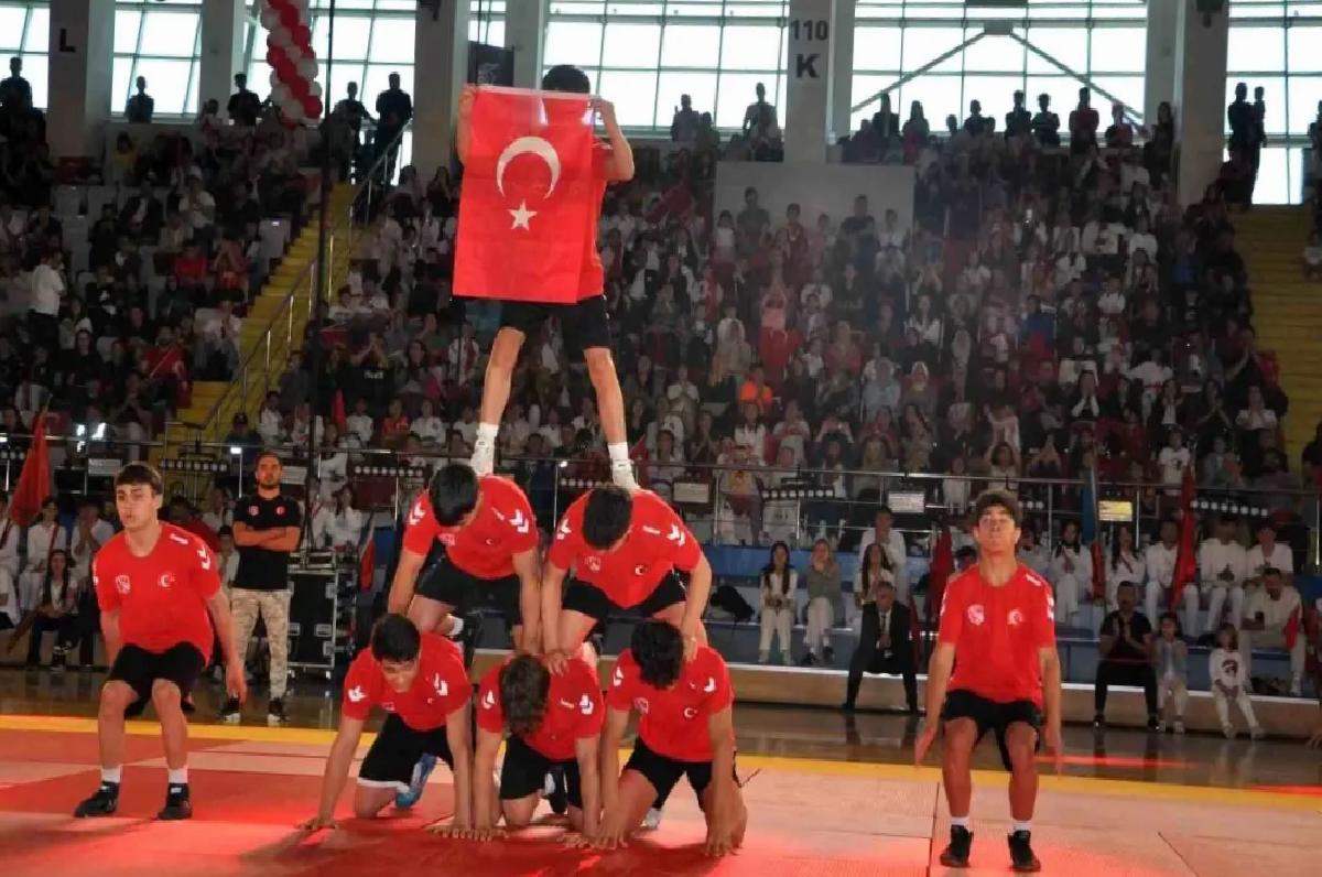 Afyonkarahisar’da Atatürk Bayramı Coşkuyla Kutlandı