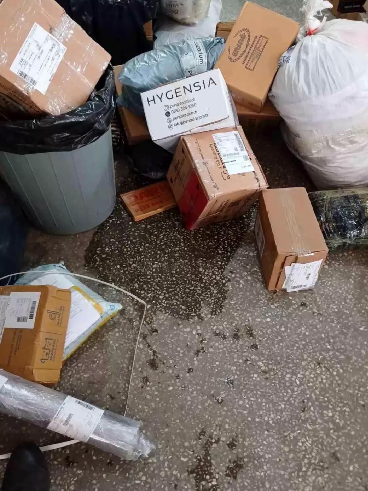 Ağrı’da Kargo Krizi: Suya Düşen Paketler