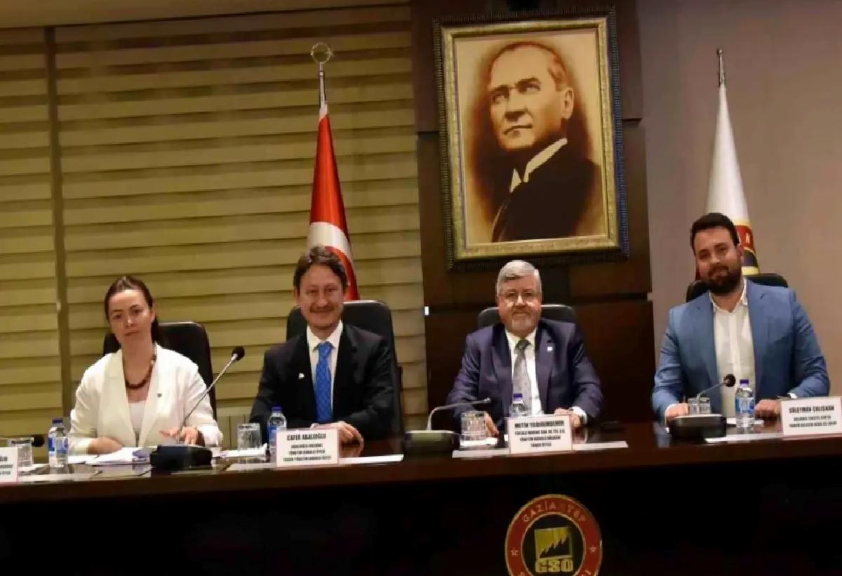 Aile Şirketleri Paneli Gaziantep’te Gerçekleşti