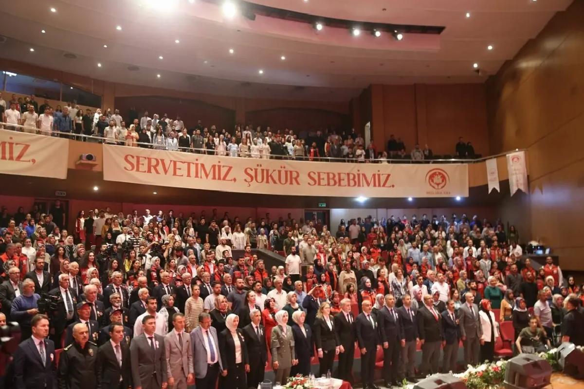 Aile ve Gençlik Fonu’na Ağır İlgi