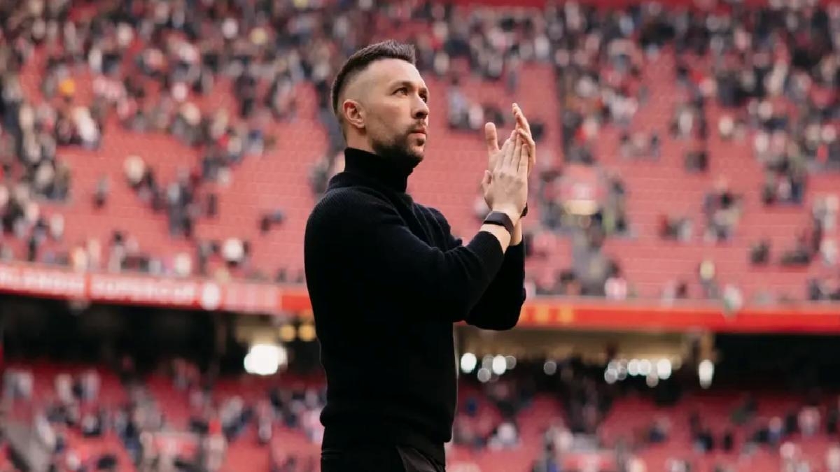 Ajax’ta Farioli ile Yollar Ayrıldı
