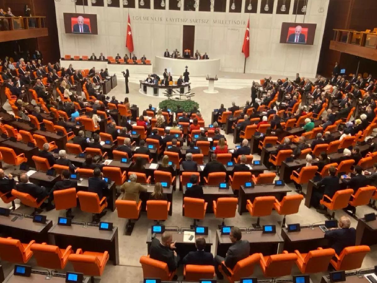 AK Parti’den Yeni Kanun Teklifi