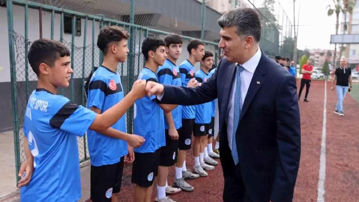 Akdeniz Belediyespor U-15 Grubu Türkiye Şampiyonası İçin Karaman’a Gidiyor