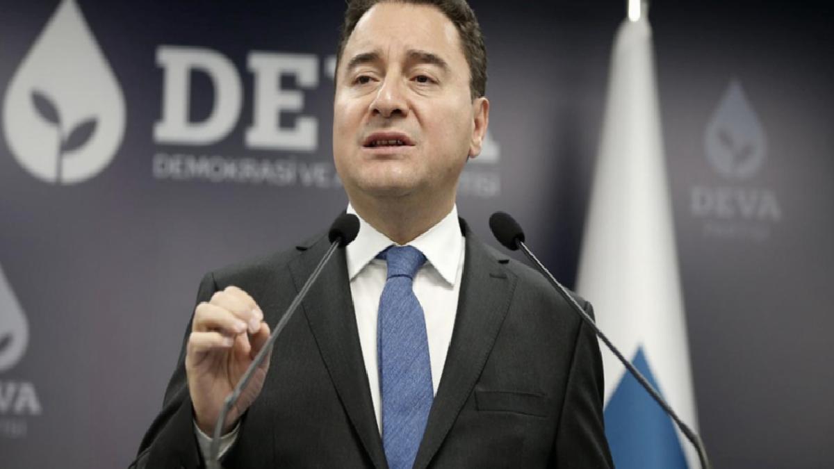 Ali Babacan’dan PKK’nın feshiyle ilgili açıklama: Sürecin muvaffakiyetini görmezden geldi