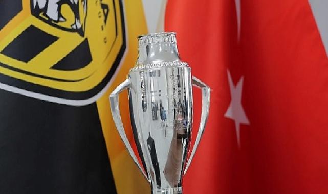 Aliağaspor FK, Şampiyonluk Kupasını Aldı