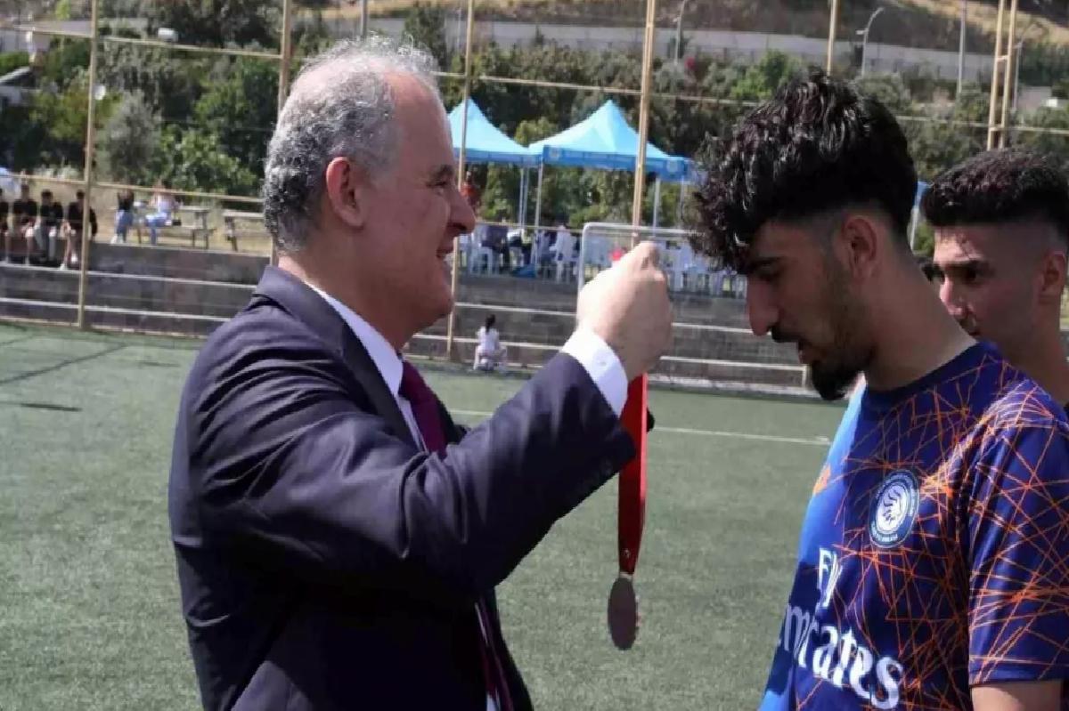 ALKÜ 10. Yıl Futbol Turnuvası Sonuçlandı
