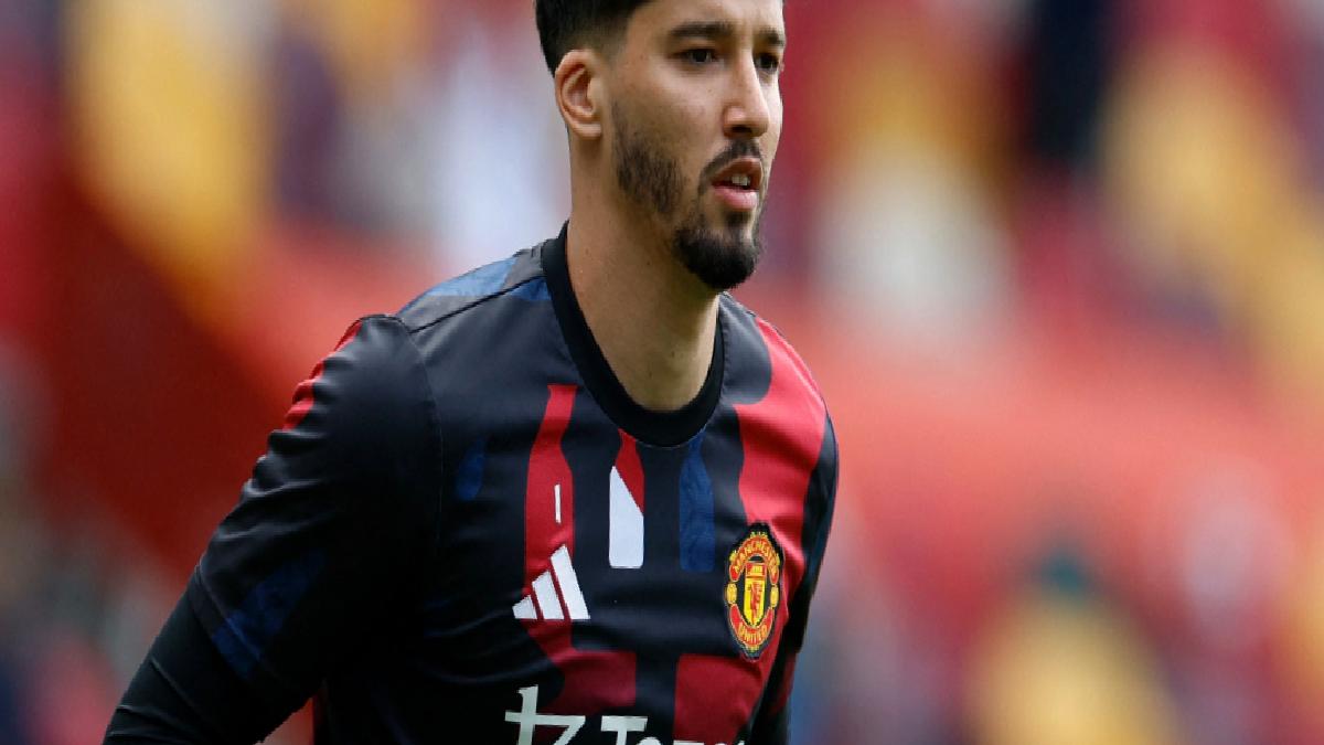 Altay Bayındır forma giydi! Manchester United, Brentford’a yenildi