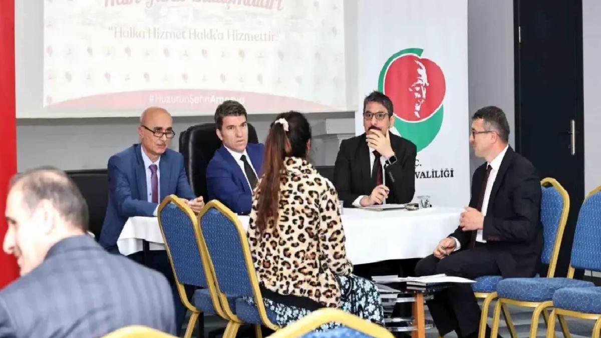 Amasya’da Roman çift resmi nikah yaptı