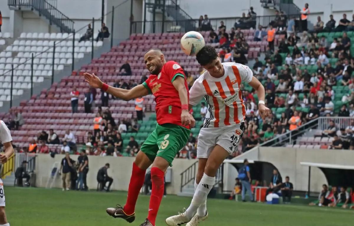 Amed Sportif 4-0’la Adanaspor’u Geçti