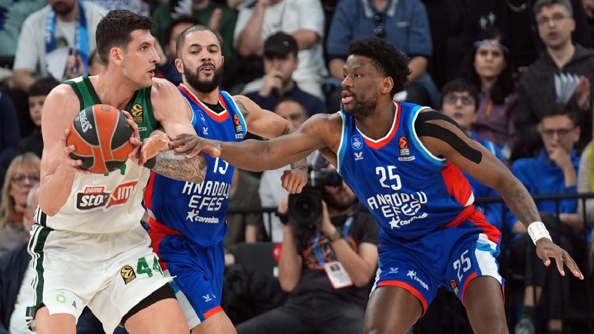 Anadolu Efes, Panathinaikos serisinde geri düştü
