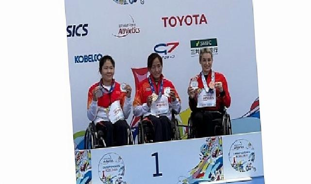 Anne de oldu şampiyon da