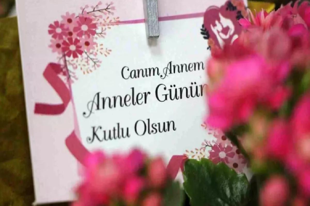 Anneler Günü için çiçekçilerde yoğunluk!