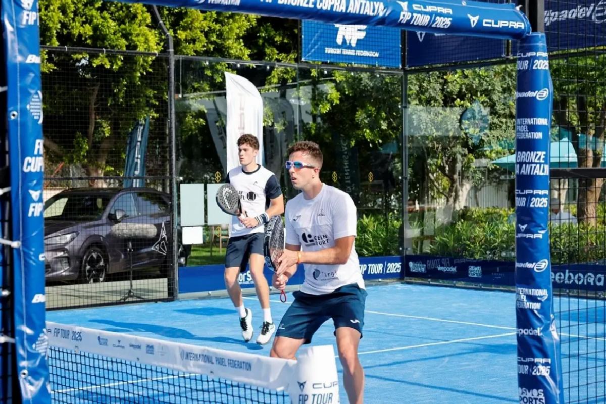 Antalya’da Padel Turnuvası Gerçekleşti
