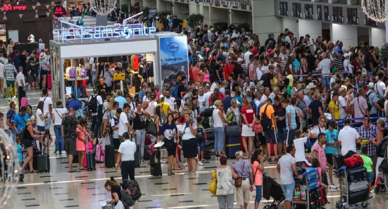 Antalya’ya 3 Milyon Turist Geldi