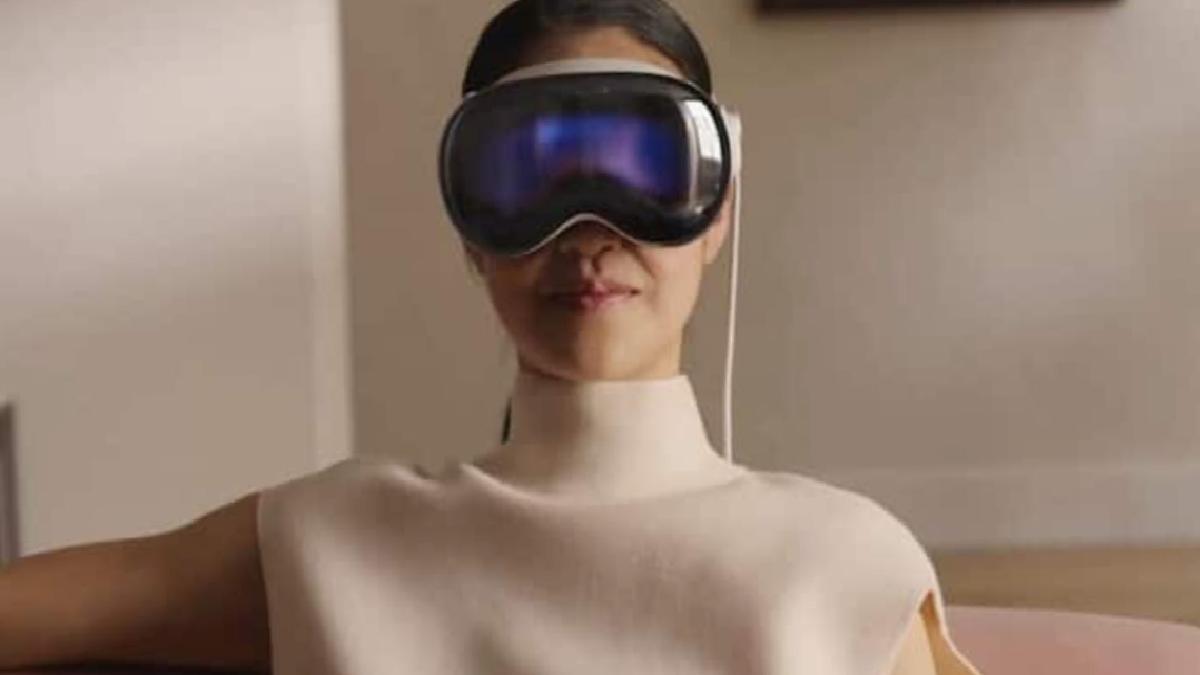 Apple Vision Pro yakında kullanıcıların gözleriyle kaydırma yapmasına imkan tanıyacak