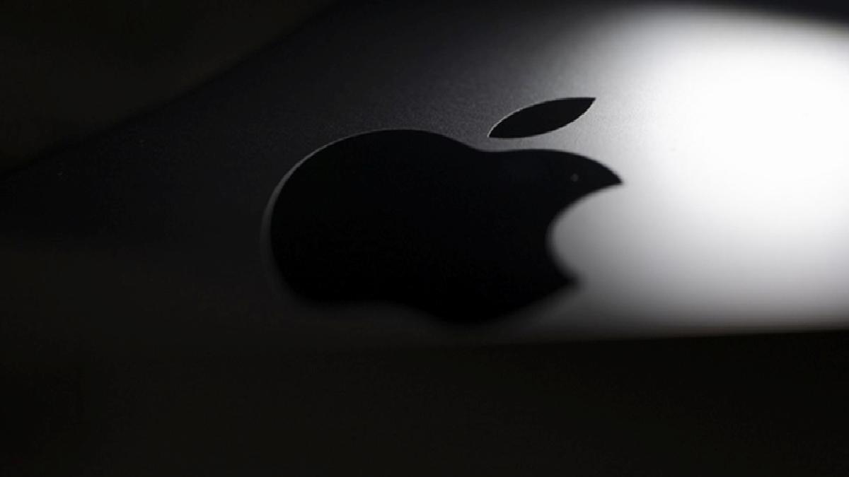 Apple’ın geliri üç aylık devirde arttı