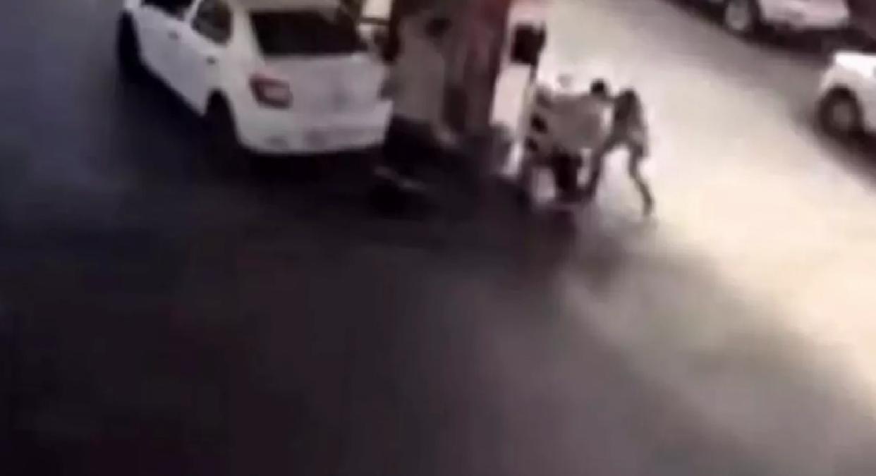 Arnavutköy’de Bıçaklı Taarruz