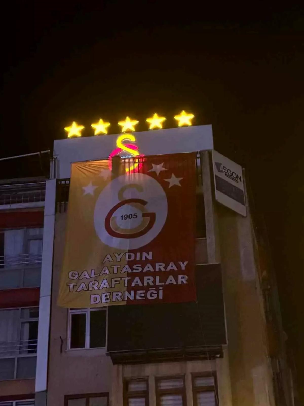 Aydın Galatasaray Derneği 5. Yıldızı Faal Etti