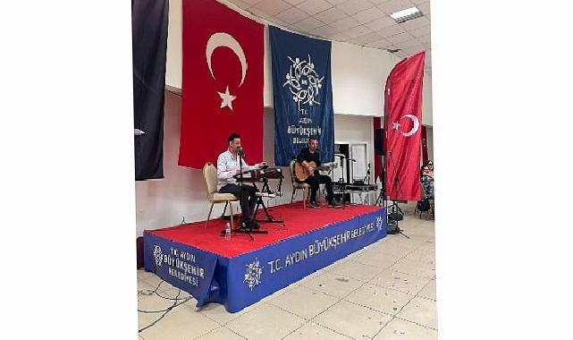 Aydınlılar Anneler Günü’nü Büyükşehir Belediyesi ile Birlikte Kutladı