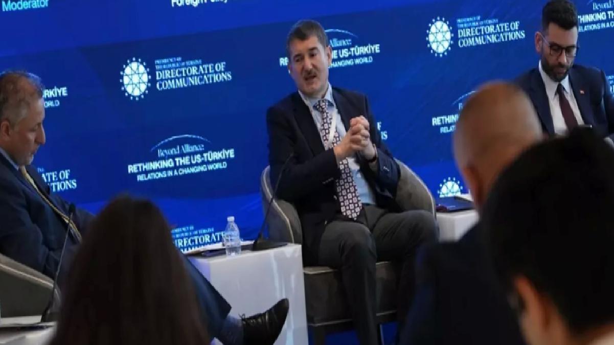 Bağlantı Başkanlığının New York’ta düzenlediği panelde, Türk-Amerikan bağları ele alındı