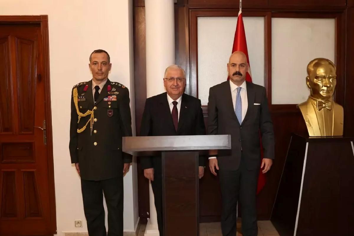 Bakan Güler Kamerun’da