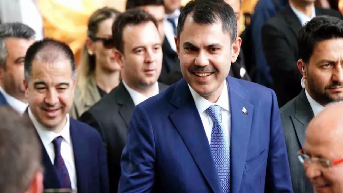 Bakan Kurum Bursa’daki Tarihi Hanlar Bölgesi’ni Ziyaret Etti