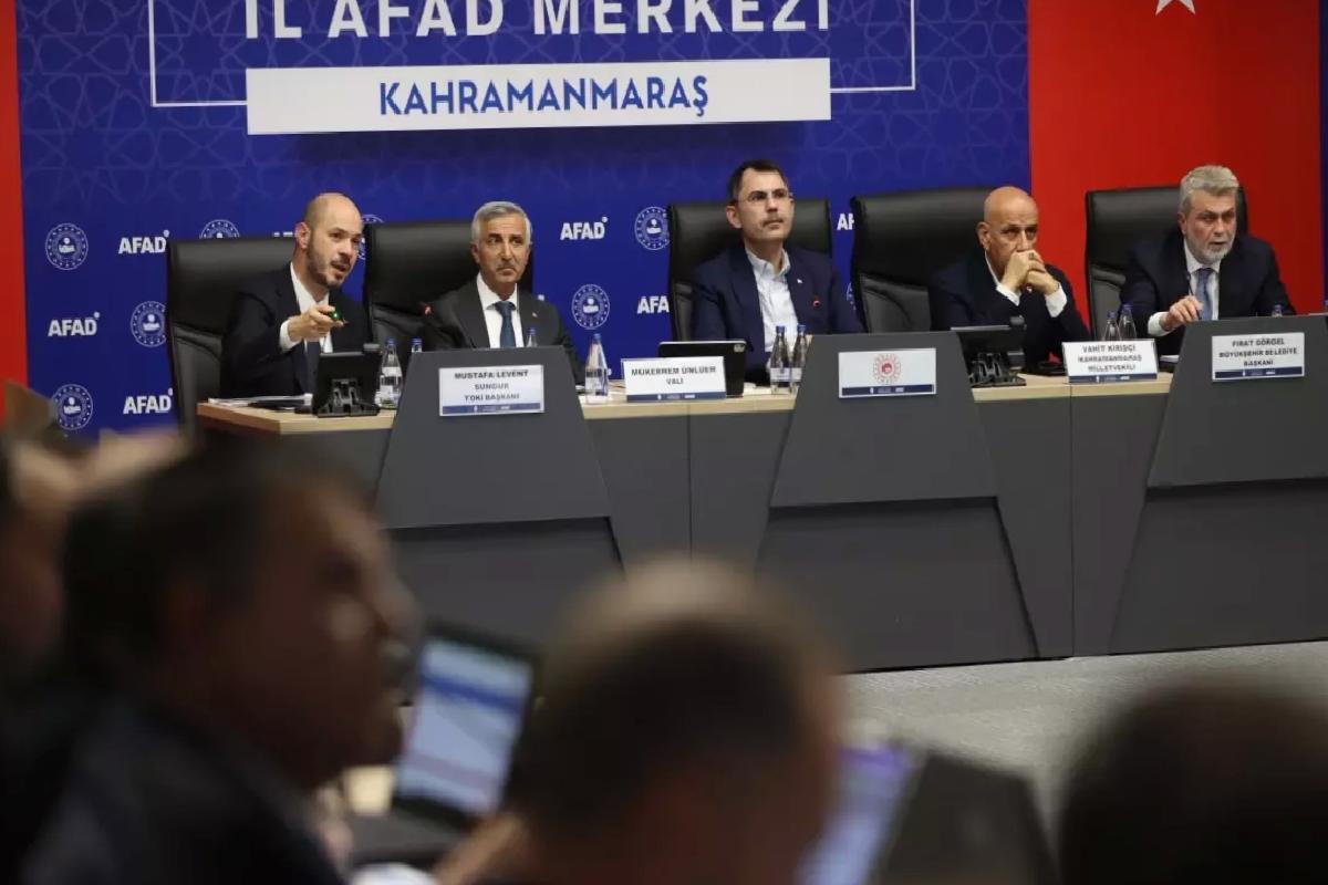 Bakan Kurum, İstanbul Toplantısında Sarsıntı Kararlarını Takip Edeceğini Belirtti