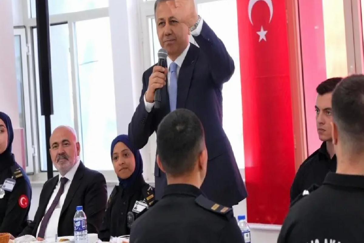 Bakan Yerlikaya, Polis Akademisi Öğrencileriyle Buluştu
