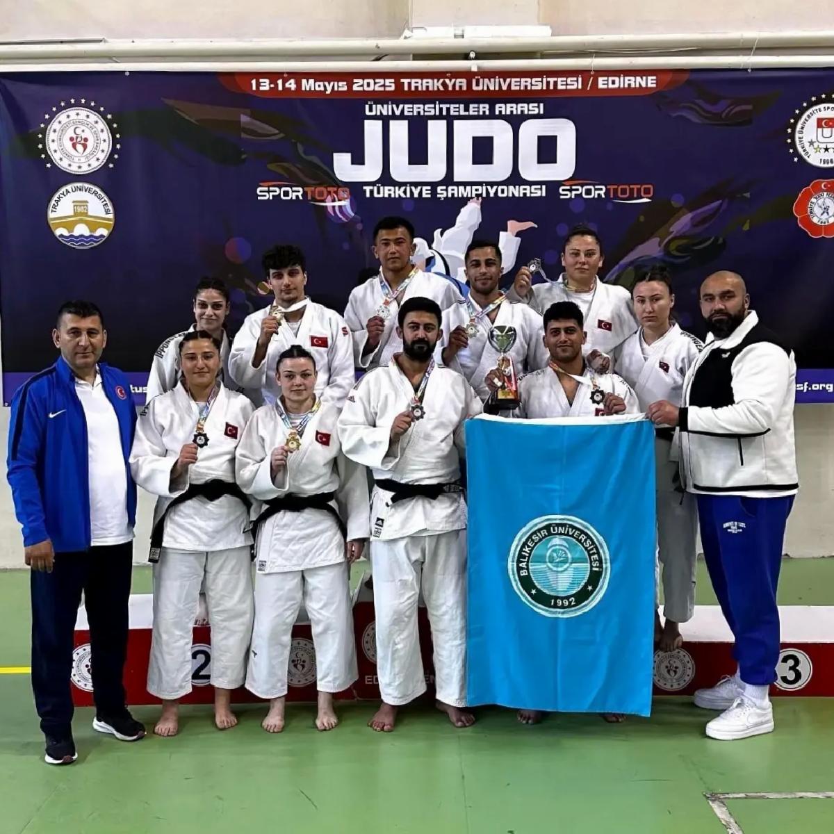Balıkesir Judo Grubu Türkiye İkincisi