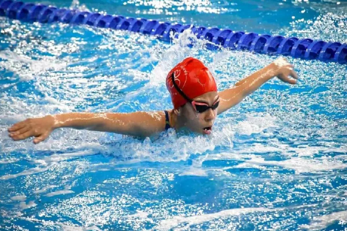 Balıkesir’de Yüzme Şampiyonası Coşkusu