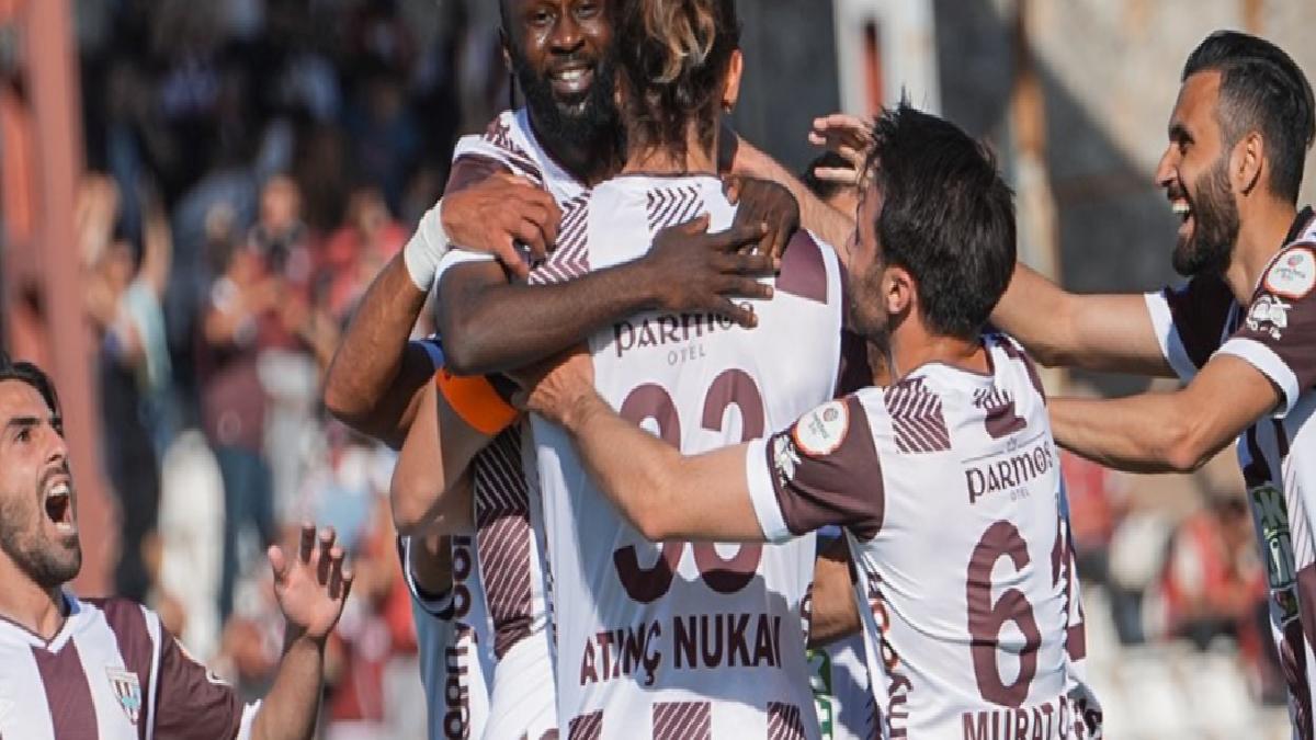 Bandırmaspor, Erzurumspor FK’yı iki golle geçti