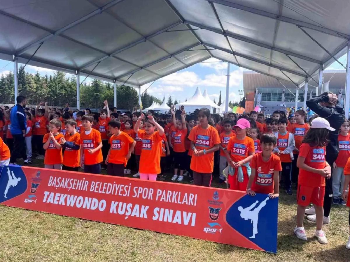 Başakşehir’de 5. Çocuk Maratonu ve Emekleme Yarışı Renkli Geçti