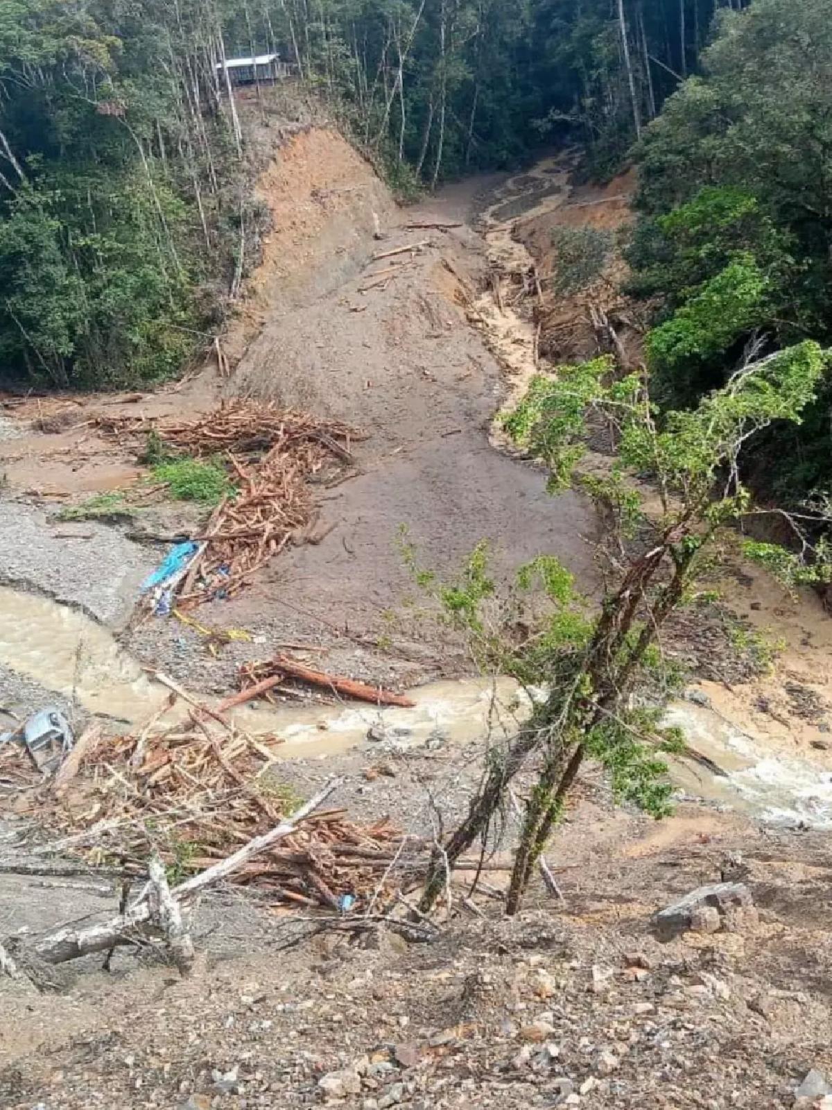 Batı Papua’da Heyelan: 1 Meyyit, 19 Kayıp