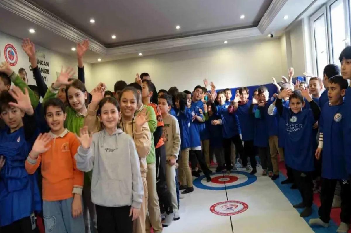 Bedel Erzincan Projesi: 1254 Genç Sporla Buluştu